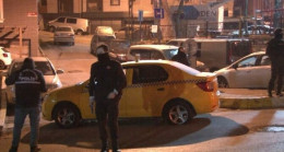 Taksiciye silah dayayıp kaçtılar
