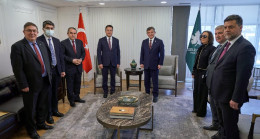 Babacan’dan Davutoğlu’na ziyaret