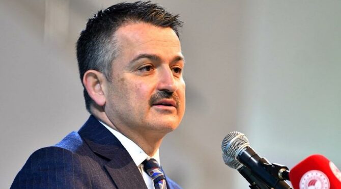 Bakan Bekir Pakdemirli: AK Parti ve Cumhur İttifakı dışındakiler ağırlıklı yalanın ipine sarılan, iftira siyaseti yapanlar