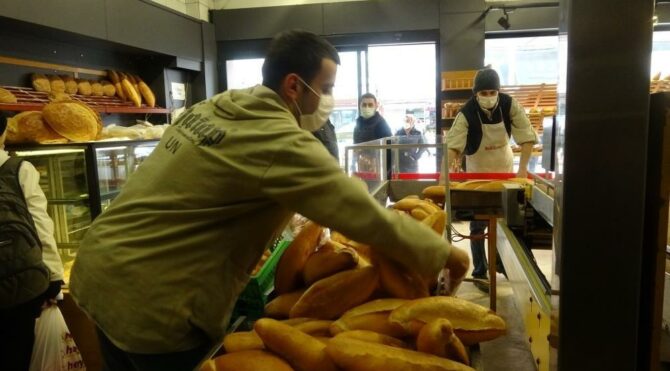 Bir ilde daha ekmek zammı mahkemeden döndü