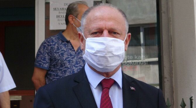 Çay içen eczacılara ceza yazdıran kaymakam, AKP organizasyonlarını görmemiş!