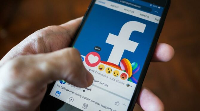 Facebook’a “sistematik ırkçılık” soruşturması