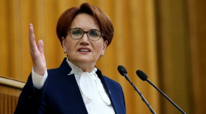İYİ Parti Genel Başkanı Meral Akşener grup toplantısında
