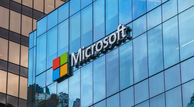 Microsoft’un e-posta servisi hacklendi, Beyaz Saray uyardı