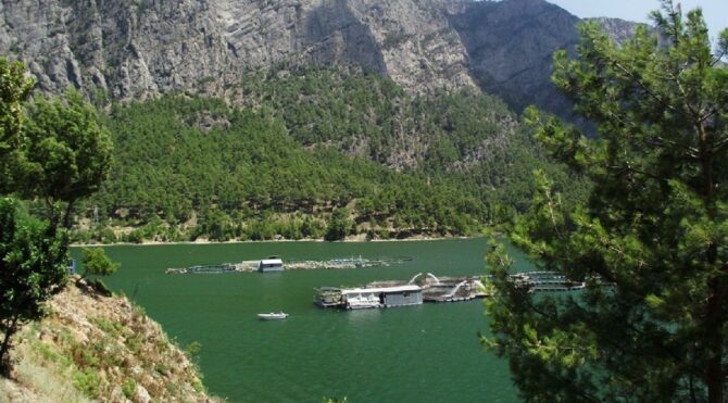 Özer: Karacaören’in kirli suyu Antalya halkına içirilmek isteniyor