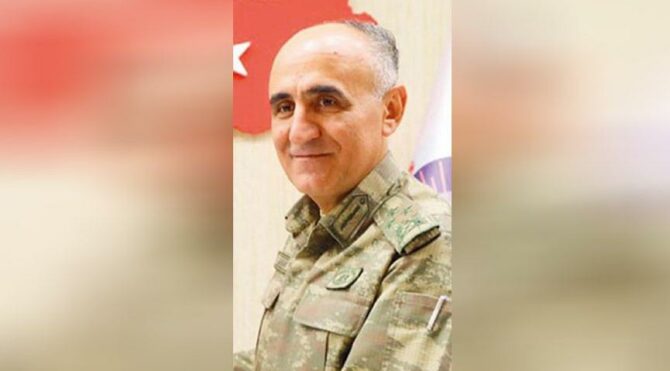 Recep Tayyip Erdoğan şehit Korgeneral Osman Erbaş’ın oğlu ile görüştü