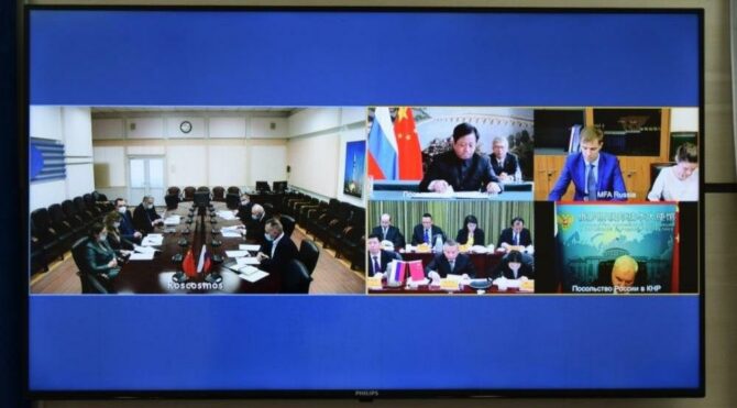 Rusya ve Çin Ay’da ortak uzay istasyonu kuracak