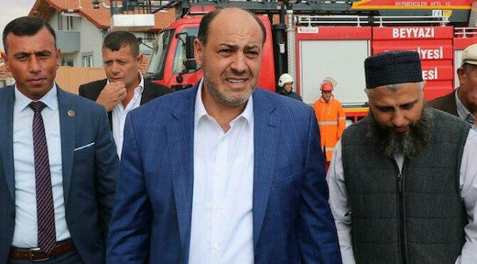 Ünlülerin hocası Salih Memişoğlu’nu öldüren zanlı yakalandı