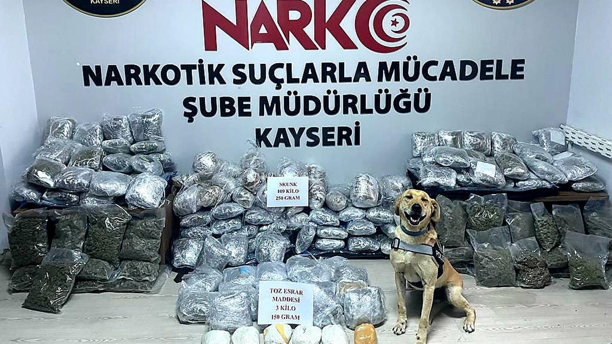 112 kilo uyuşturucu ile yakalandı, piyasa değeri 2 milyon TL 112 kilo uyuşturucu ile yakalandı, piyasa değeri 2 milyon TL