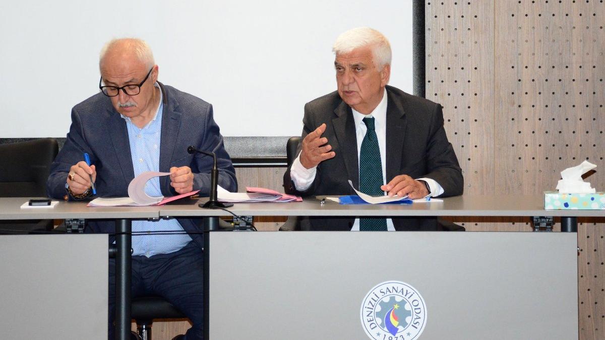 Dövizle ödeme yasağı ihracatçıyı kur farkıyla baş başa bırakacak