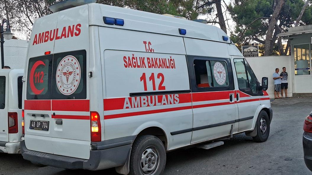 Turist, tatile çıktığı kız arkadaşına dehşeti yaşattı