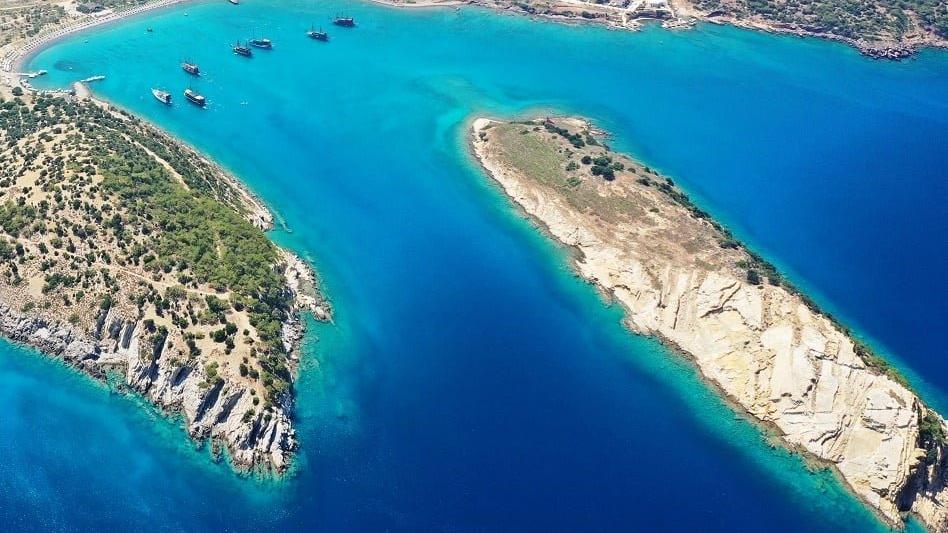 Cennet ada Cumhur İttifakı oylarıyla yapılaşmaya açıldı