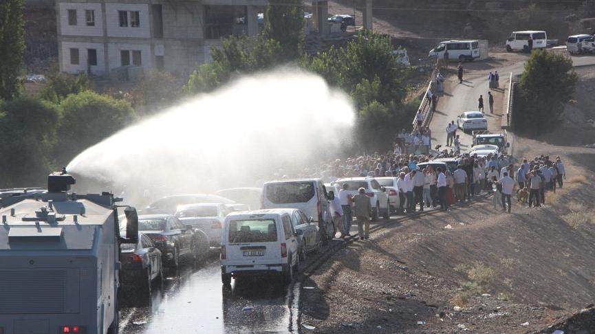 Cudi Dağı’na yürümek isteyen gruba polis müdahalesi