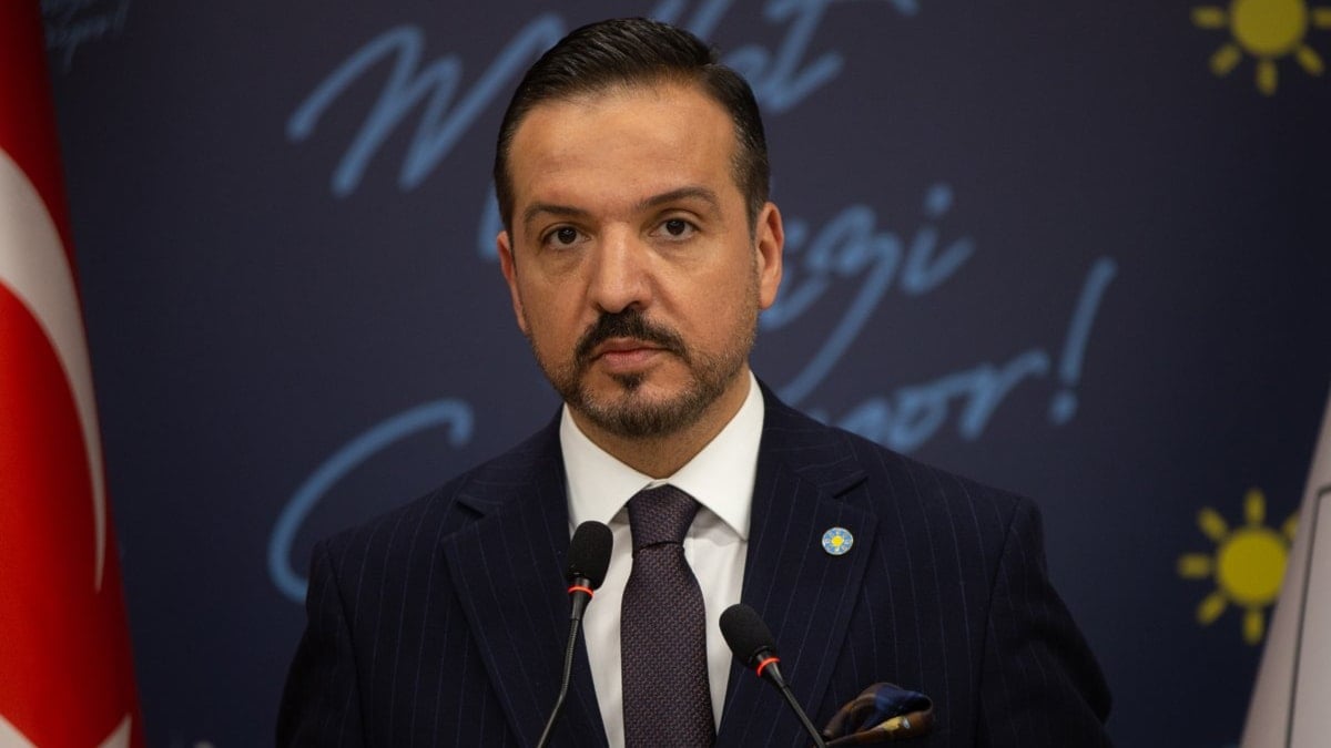 İYİ Parti’den başörtüsüne yönelik Anayasa değişikliğine yeşil ışık