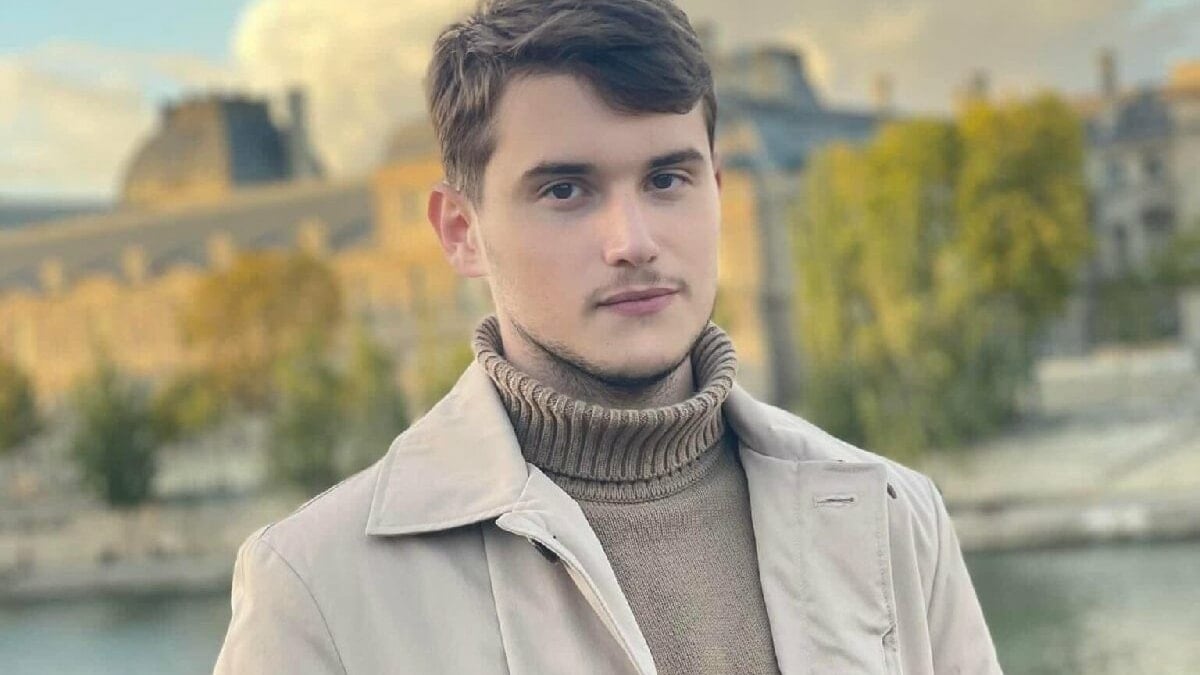 Paris’te sokakta vurulan üniversiteli Akın, öldü