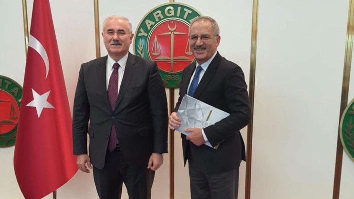 ‘İmamoğlu kararı Yargıtay’ın önüne gelmeden istinafta da kesinleşebilir’