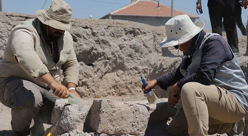 İç Anadolu’nun en büyük mozaik kazı çalışmasında heyecanlandıran gelişme