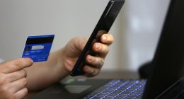Banka hesabını ve kartını arkadaşı kullandı, cezayı sahibi aldı