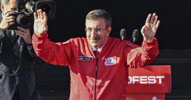 Yılmaz: Tasarımdan seri üretime kendi savaş gemisini denize indirebilen 10 ülkeden biriyiz