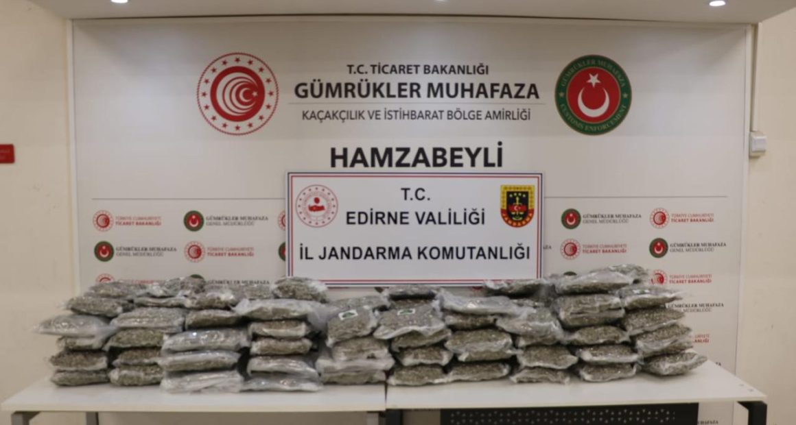 Edirne’de 105,2 kilogram uyuşturucu ele geçirildi