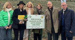 Bazı kitaplar geleceğe yazılır