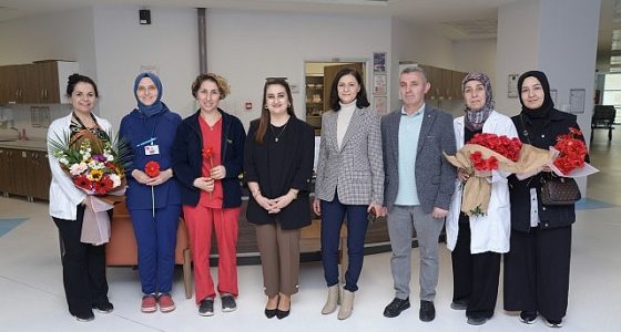 Sağlık Çalışanlarına 14 Mart Ziyareti