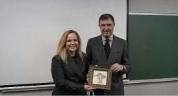 Geleceğin Profesyonelleri, Ahmet Pura ile “Hayat Güneşli Bir Sağanak” Konferansı’nda Bir Araya Geldi