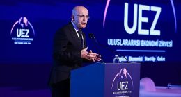 Mehmet Şimşek’ten  UEZ’de güçlü ekonomi vurgusu:     Şoklara karşı hazırlıklıyız, program çalışıyor