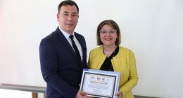 DEÜ Bilim Kafe Sohbetleri’nin 6’ncı Buluşmasında “Bilimin Işığında Güneşten Nasıl Korunmalıyız?” Konuşuldu