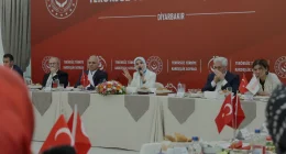Bakan Göktaş Diyarbakırda Terörsüz Türkiye Hedefini Vurguladı