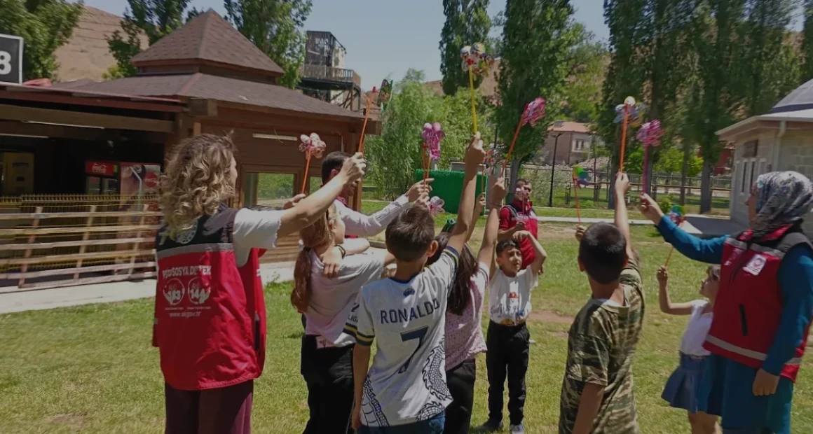 Çocuklar Güvende Ekipleri 9 binden Fazla Çocuğu Sporla Buluşturdu