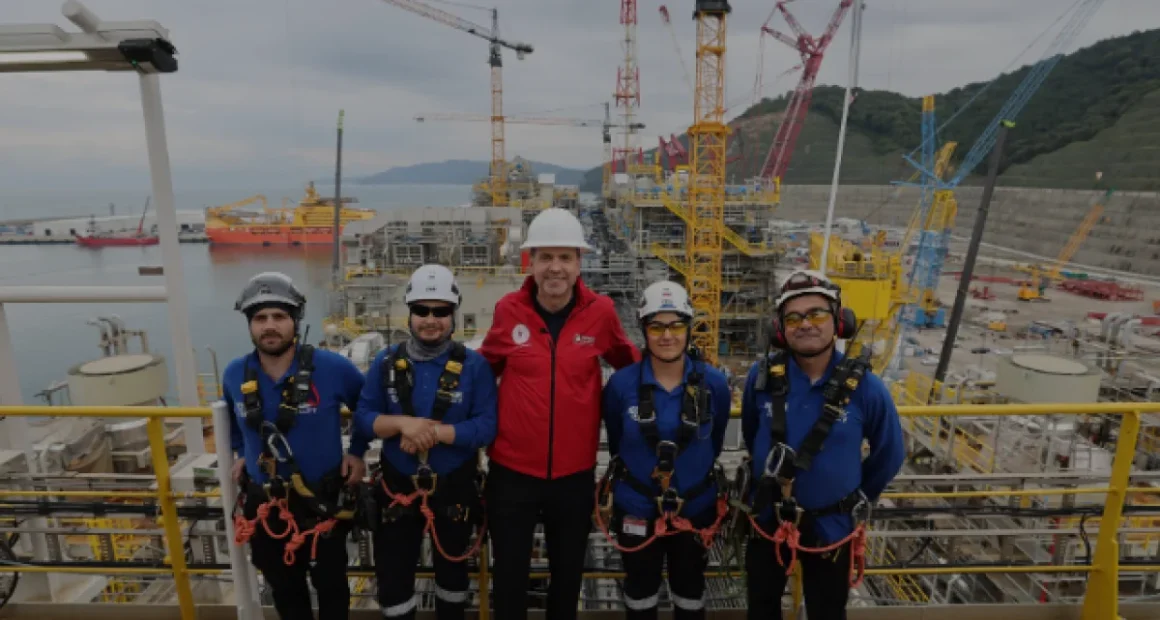 Osman Gazi Yüzer Üretim Platformu Karadeniz İçin Gün Sayıyor
